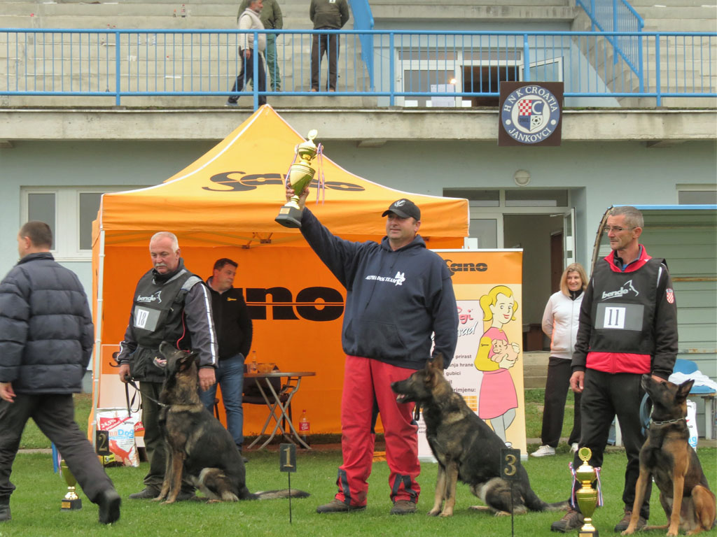 Enrico Alen’s Hof, Dog Trainer Croatia